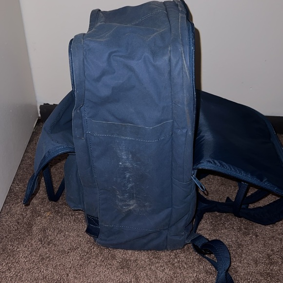💙 Fjallraven Backpack 💙 - Picture 8 of 8